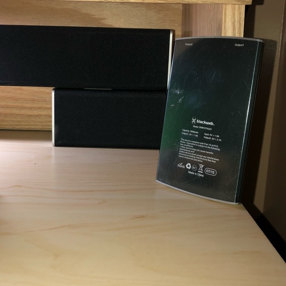 Blackweb battery charger - Picture 3 of 3